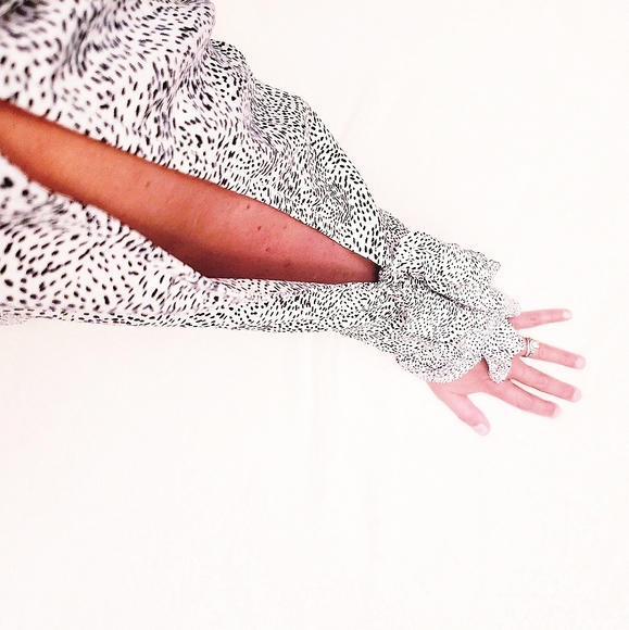 A New Day Polka Dot & Ruffle Long Sleeve - Picture 4 of 9